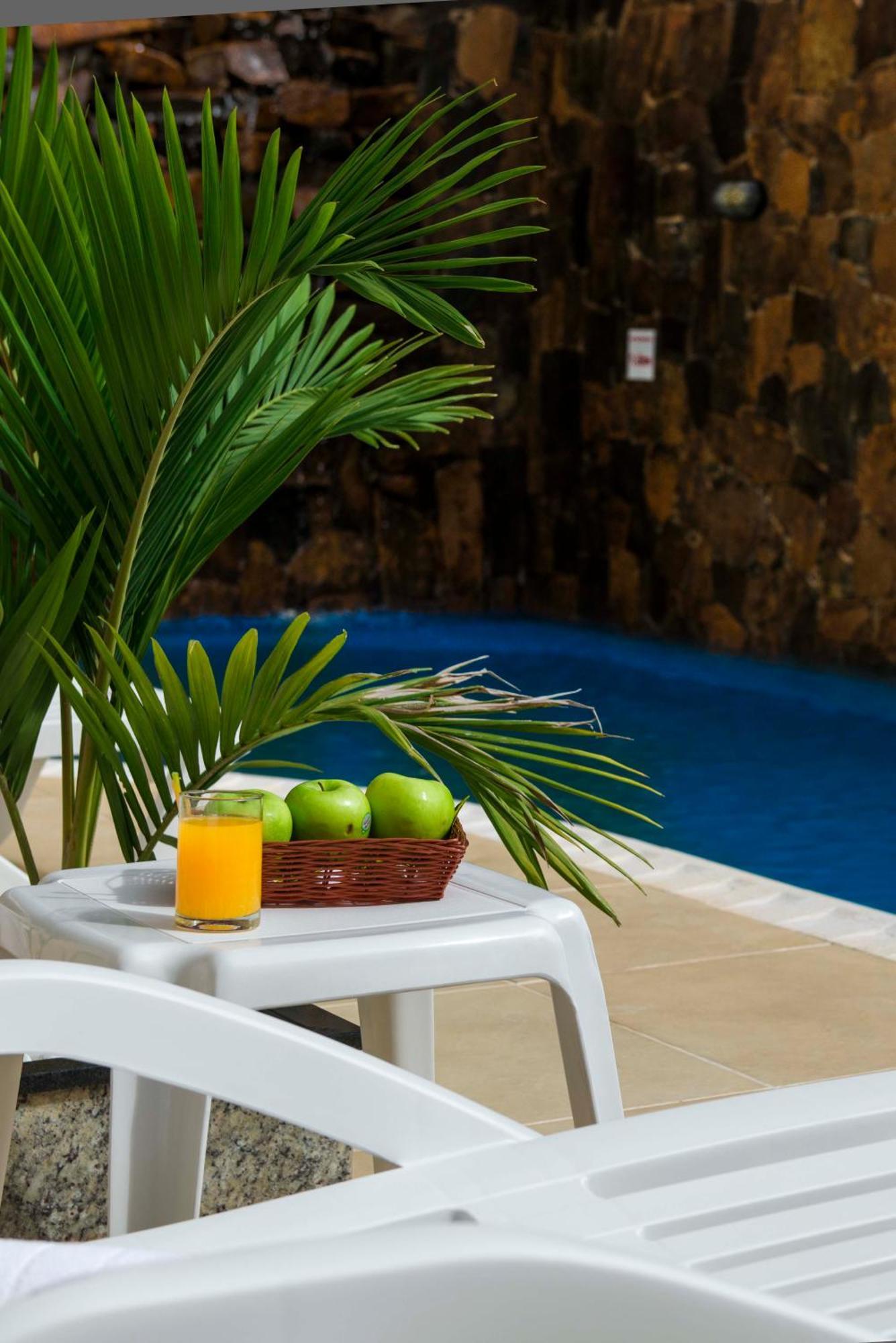 Arami Hotel & Lodge Puerto Iguazú Kültér fotó